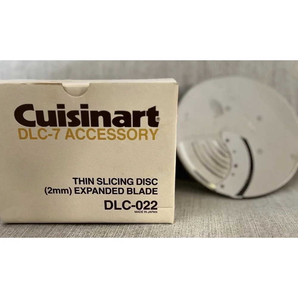 Cuisinart DLC-022 Thin Slicing Disc 2mm Expanded Blade DLC-7 Japan w/ Box